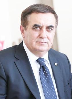 İshak Gündoğan