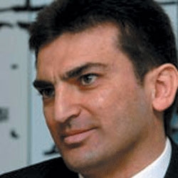 Murat Yalçıntaş